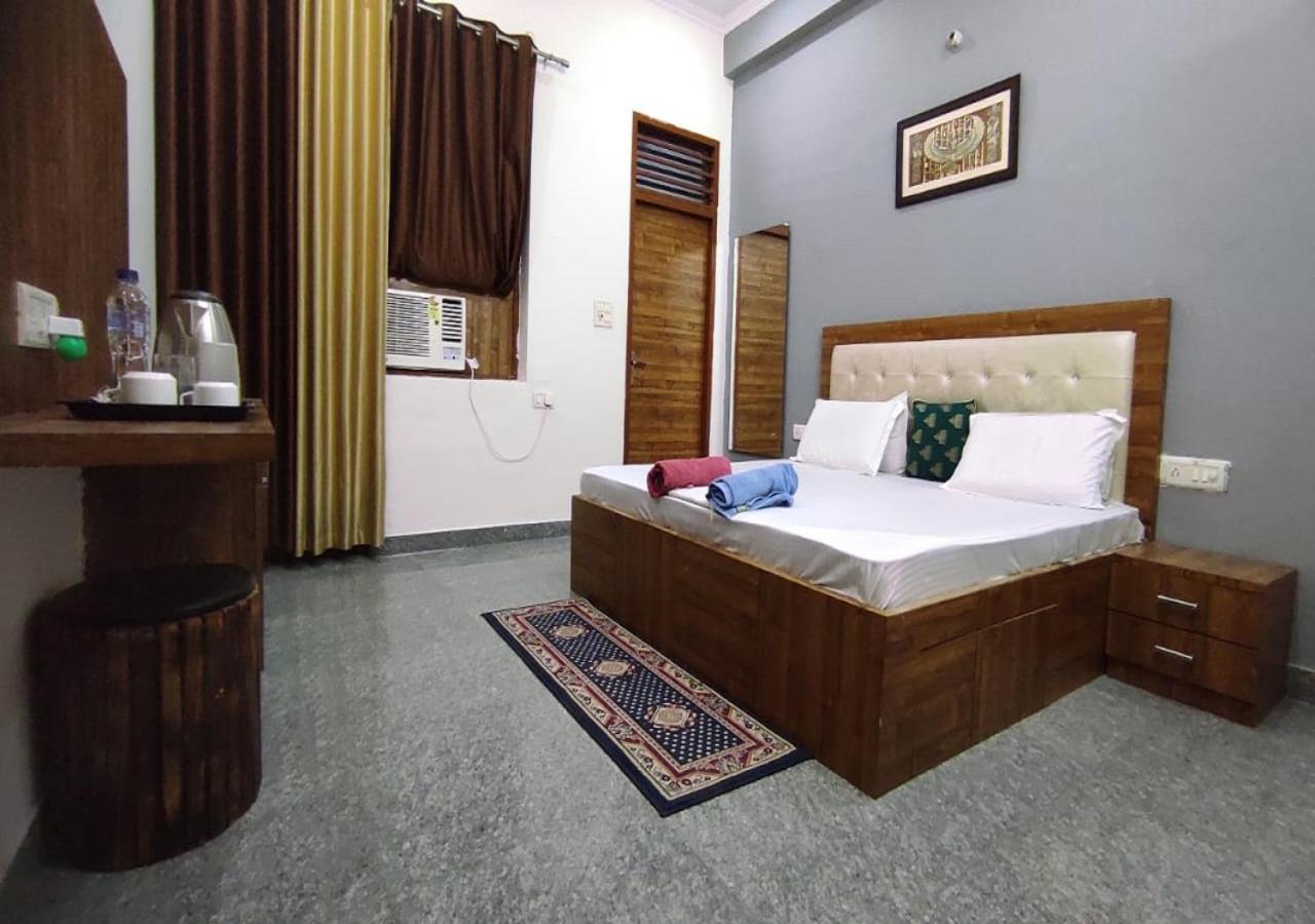 Taj Street Hostel Agra  Εξωτερικό φωτογραφία